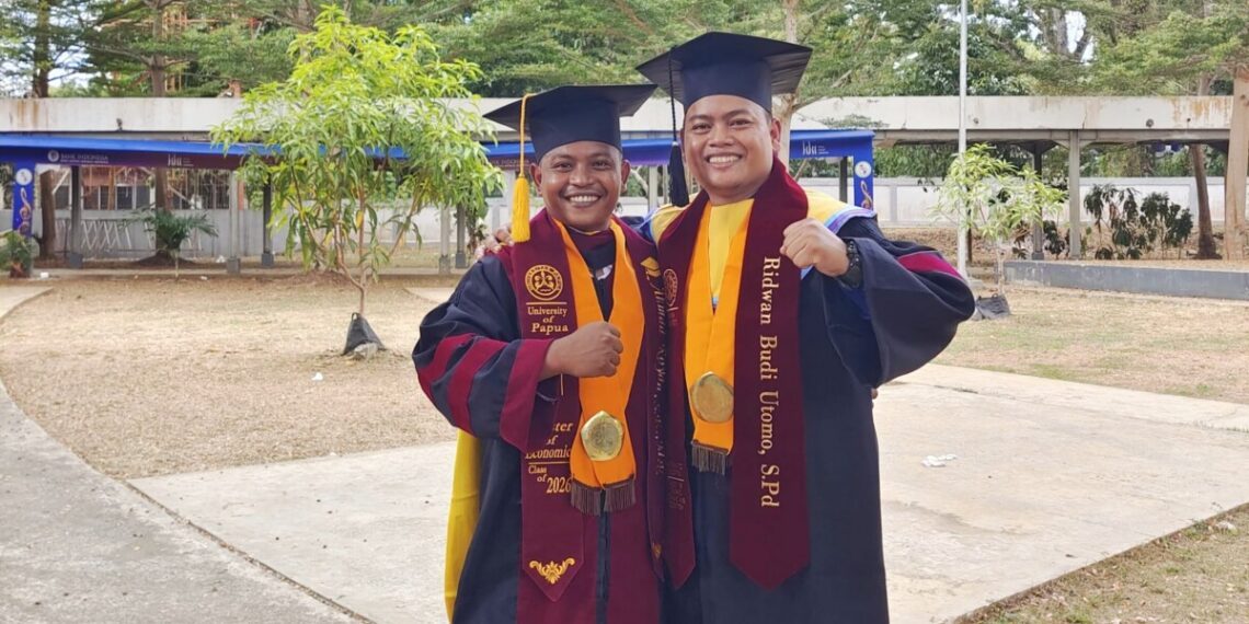 Tiga Warga LDII Ikut Diwisuda, Bukti Komitmen dalam Peningkatan Sumber Daya Manusia Alim Faqih Berakhlakul Karimah dan Mandiri