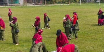 Gelar ASAD Day, Warga Bersih-bersih Lapangan Kridatama, Olahraga dan Cinta Lingkungan
